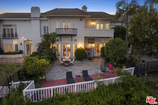 2282 Canyonback Road, Los Angeles, CA 90049 - Image #1