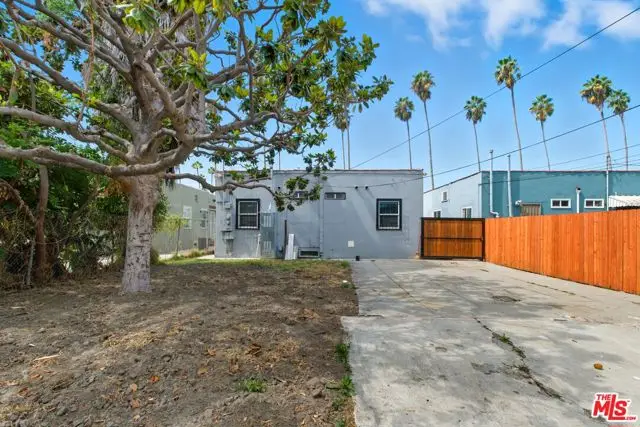 5600 S Manhattan Place, Los Angeles, CA 90062 - Image #3