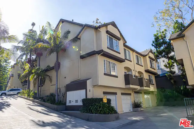 4600 Don Lorenzo Drive #4, Los Angeles, CA 90008 - Image #1