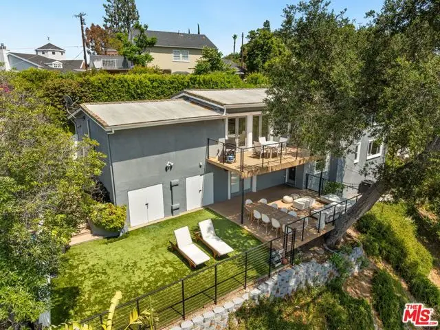 13513 Cheltenham Drive, Sherman Oaks, CA 91423 - Image #1