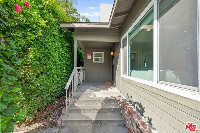 5913 Fountain Avenue, Los Angeles, CA 90028 - Image #3