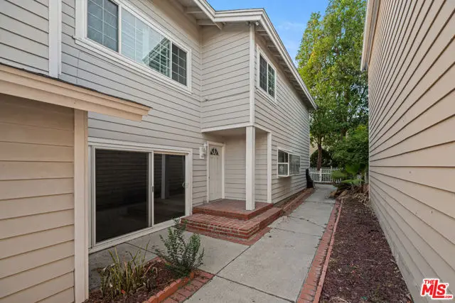 1054 Park Circle Drive, Torrance, CA 90502 - Image #3