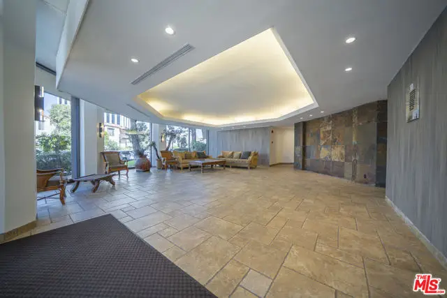 750 S Spaulding Avenue #312, Los Angeles, CA 90036 - Image #2