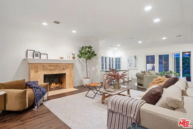 1149 S Carmelina Avenue, Los Angeles, CA 90049 - Image #2