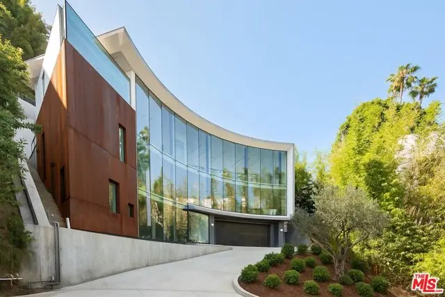 9277 Thrush Way, Los Angeles, CA 90069 - Image #2