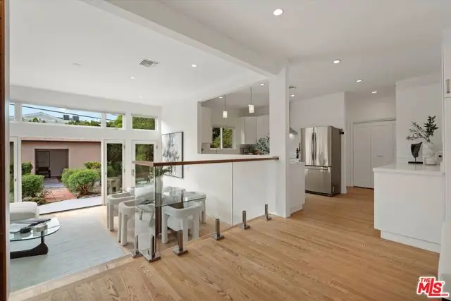 3145 Kelton Avenue, Los Angeles, CA 90034 - Image #2