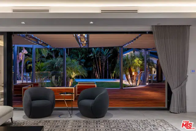 13524 D'este Drive, Pacific Palisades, CA 90272 - Image #3