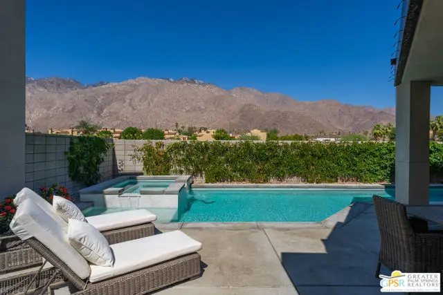 217 Vista Terrace, Palm Springs, CA 92262 - Image #2