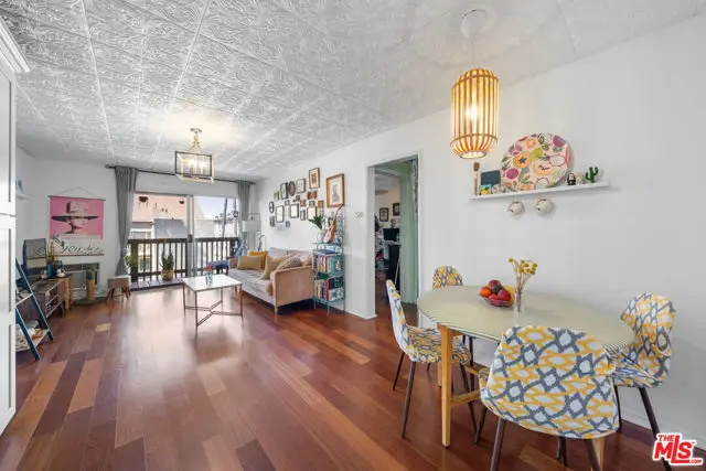 525 S Ardmore Avenue #320, Los Angeles, CA 90020 - Image #2