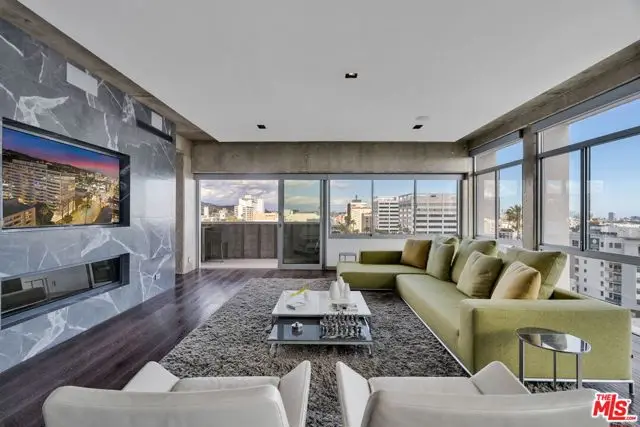 7135 Hollywood Boulevard #802, Los Angeles, CA 90046 - Image #1