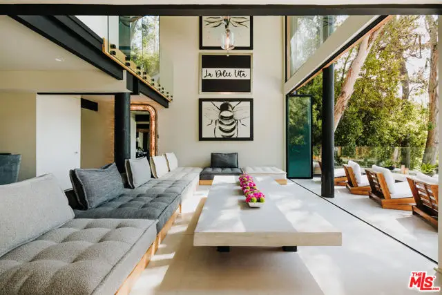 1509 Amalfi Drive, Pacific Palisades, CA 90272 - Image #3