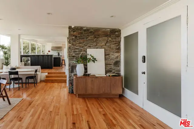 910 Glen Oaks Boulevard, Pasadena, CA 91105 - Image #3