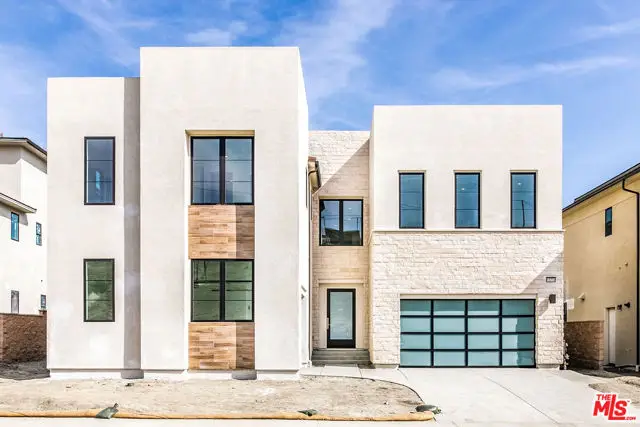 11770 N Hillsborough Lane, Porter Ranch, CA 91326 - Image #2