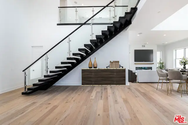 11770 N Hillsborough Lane, Porter Ranch, CA 91326 - Image #3