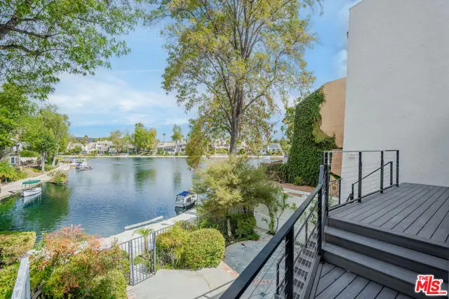 4618 Park Mirasol, Calabasas, CA 91302 - Image #3