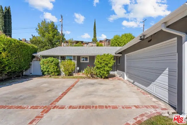 19845 Steinway Street, Santa Clarita, CA 91351 - Image #2