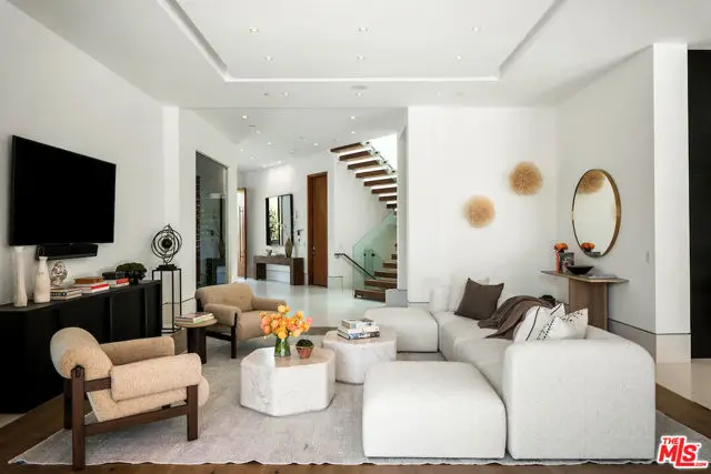 17335 Tramonto Drive, Pacific Palisades, CA 90272 - Image #3