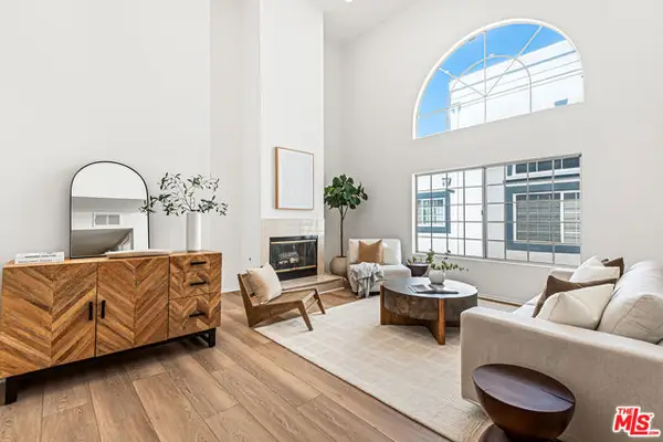 3949 Bentley Avenue #8, Culver City, CA 90232