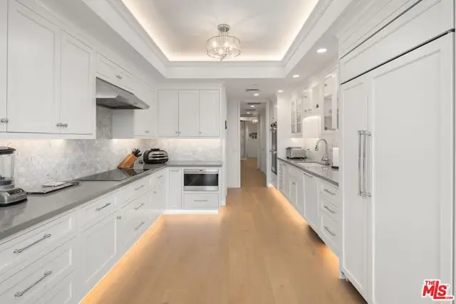 300 N Swall Drive #354, Beverly Hills, CA 90211 - Image #1