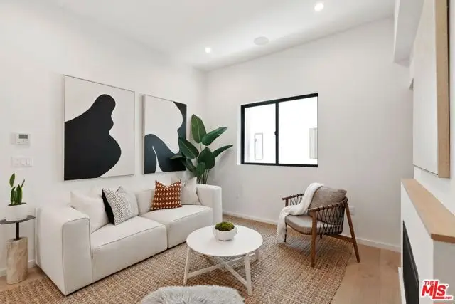 3805 S Verona Court, Los Angeles, CA 90066 - Image #3