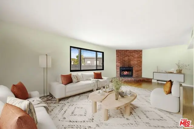 2412 Ocean Avenue #2, Venice, CA 90291 - Image #3