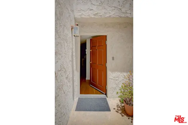 1916 Overland Avenue #2, Los Angeles, CA 90025 - Image #2