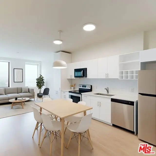 3810 Wilshire Boulevard #1108, Los Angeles, CA 90010 - Image #2