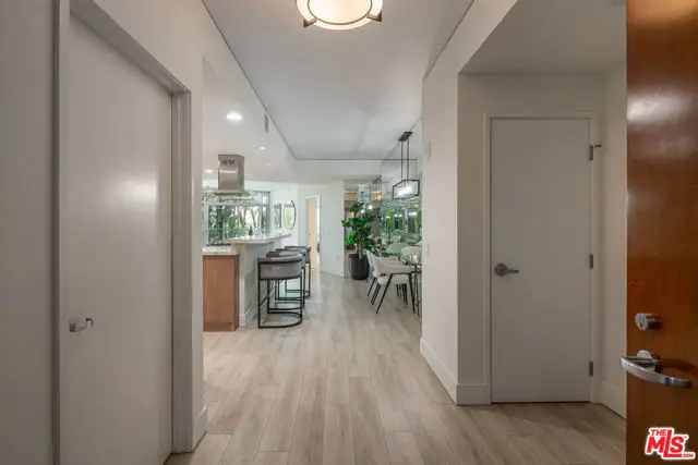 13650 Marina Pointe Drive #403, Marina Del Rey, CA 90292 - Image #2