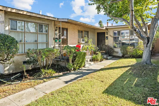 8330 Barnsley Avenue, Los Angeles, CA 90045 - Image #2