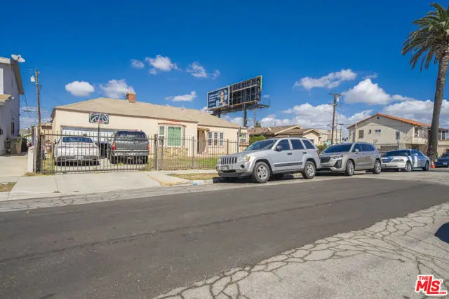 1026 W Century Boulevard, Los Angeles, CA 90044 - Image #3