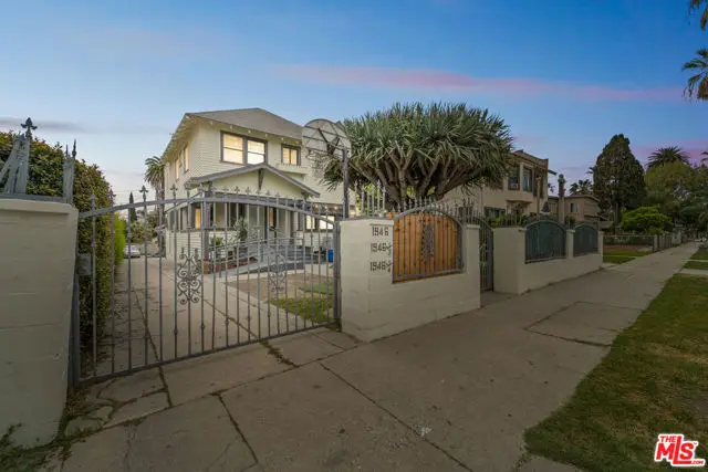 1946 S La Salle Avenue, Los Angeles, CA 90018 - Image #1