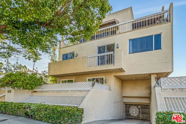 820 California Avenue #201, Santa Monica, CA 90403 - Image #2