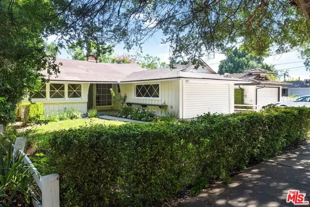 15519 Huston Street, Sherman Oaks, CA 91436 - Image #2