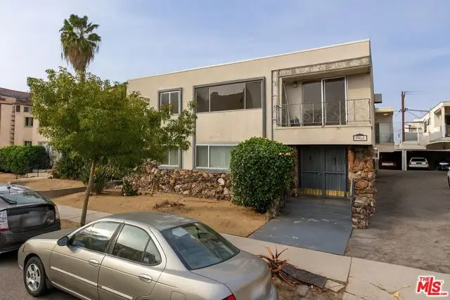 1743 N Edgemont Street #3, Los Angeles, CA 90027 - Image #1