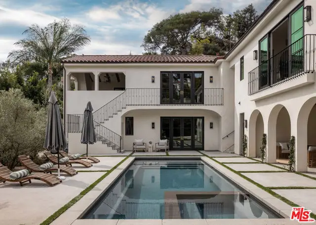 8185 Hollywood Boulevard, Los Angeles, CA 90069 - Image #1