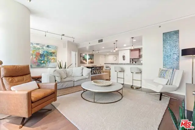 13650 Marina Pointe Drive #309, Marina Del Rey, CA 90292 - Image #3