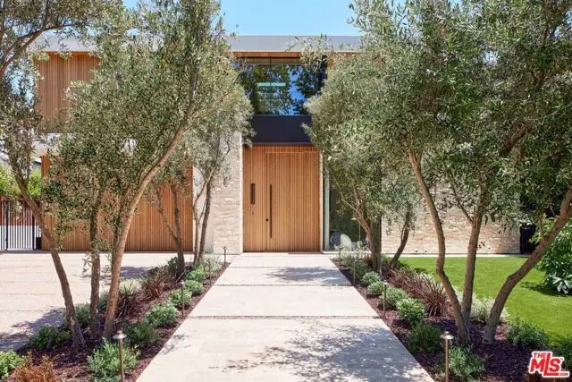 740 Warner Avenue, Los Angeles, CA 90024 - Image #2