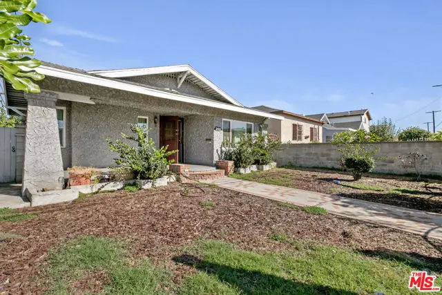 945 W 54th Street, Los Angeles, CA 90037 - Image #2