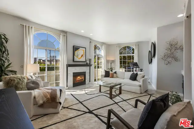 5848 W Olympic Boulevard #102, Los Angeles, CA 90036 - Image #3