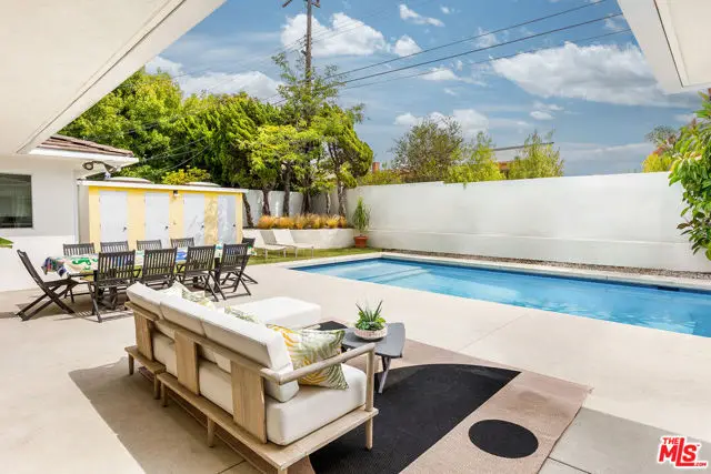 5544 W 63rd Street, Los Angeles, CA 90056 - Image #2