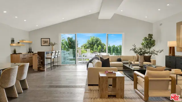 11601 Bellagio Road, Los Angeles, CA 90049 - Image #1