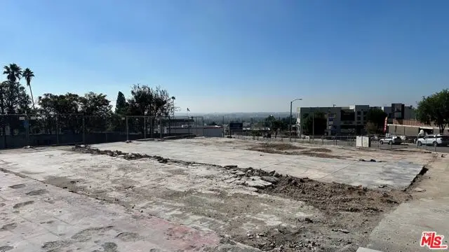 912 E Altadena Drive, Altadena, CA 91001 - Image #1