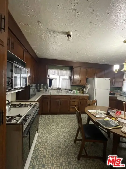 2934 Hillcrest Drive, Los Angeles, CA 90016 - Image #3