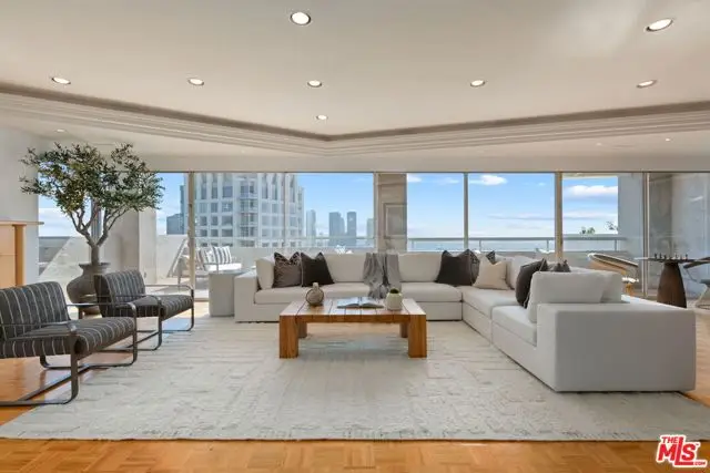 875 Comstock Avenue #PH-A, Los Angeles, CA 90024 - #1
