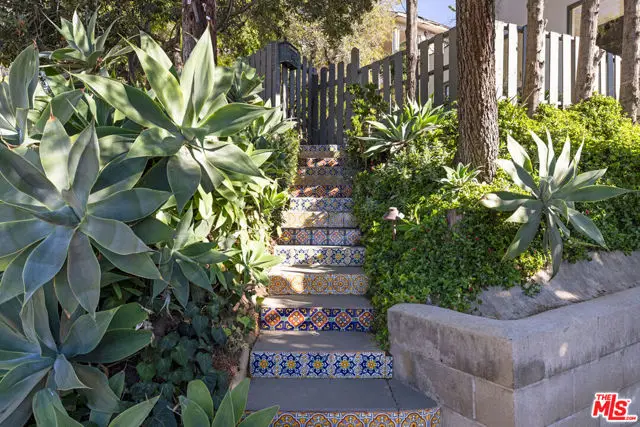 2342 Earl Street, Los Angeles, CA 90039 - Image #2