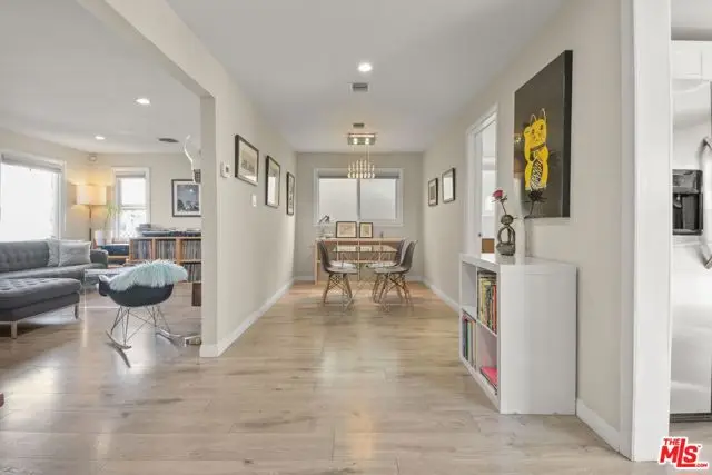 1656 S Rimpau Boulevard, Los Angeles, CA 90019 - Image #1