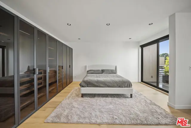 212 Bay Street #102, Santa Monica, CA 90405 - Image #3