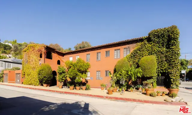 2563 N Beachwood Drive, Los Angeles, CA 90068 - Image #1