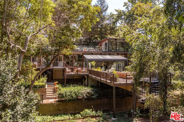 681 Brooktree Road, Santa Monica, CA 90402 - #2