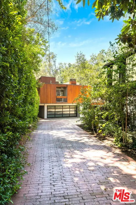 681 Brooktree Road, Santa Monica, CA 90402 - #3